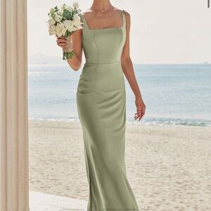 Stacees Sheath/Column Square Neckline Sleeveless  Stretch Satin 6 8 10